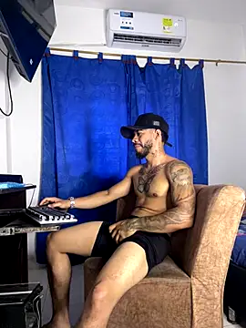 Kylian Alessandro online show from 5, 1, 2026