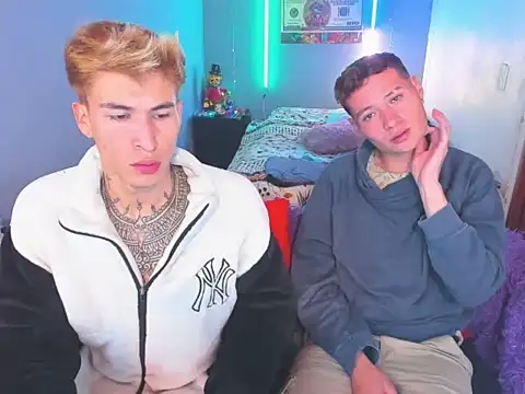 Snapshot of Latin_boysxxxx chatting on 2, 2, 2026 Latin boysxxxx online show from 2, 2, 2026