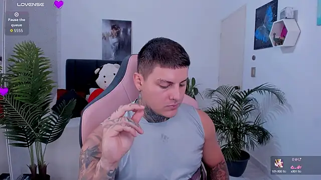 dirty boy0 online show from 17, 10, 2025