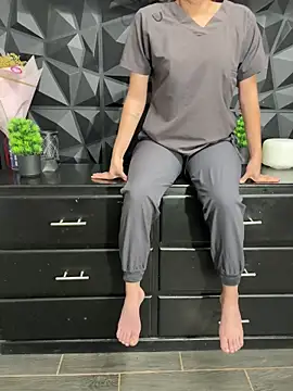 celia-hot online show from 21, 10, 2025
