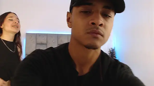 SweetAndSinful online show from 18, 11, 2025