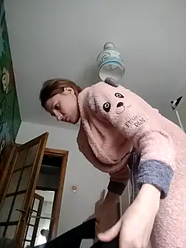 SandyCassie online show from 7, 2, 2026