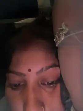 Snapshot of Ragni_bhargav chatting on 14, 7, 2026 Ragni bhargav online show from 14, 7, 2026