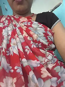 Snapshot of Ragni_bhargav chatting on 15, 7, 2026 Ragni bhargav online show from 15, 7, 2026