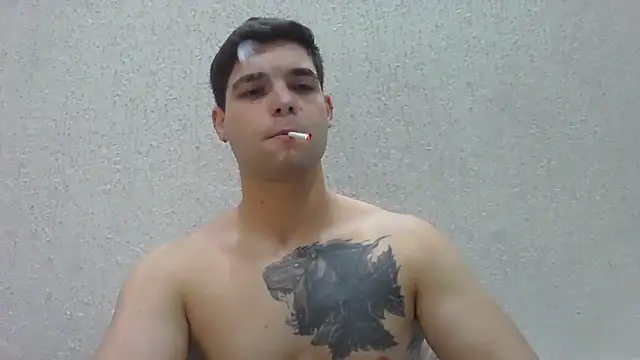 Snapshot of Zure-xxx chatting on 12, 6, 2026 Zure-xxx online show from 12, 6, 2026