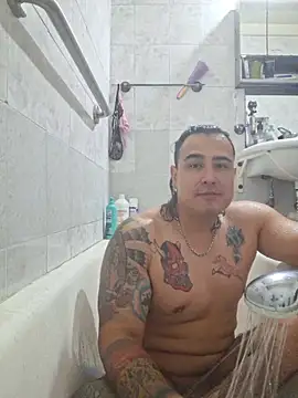 Snapshot of Rueditasss chatting on 8, 5, 2026 Rueditasss online show from 8, 5, 2026