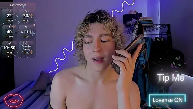 Snapshot of Lyric_Mirage chatting on 16, 11, 2025 Lyric Mirage online show from 16, 11, 2025