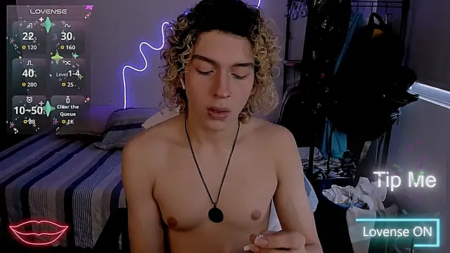 Snapshot of Lyric_Mirage chatting on 6, 2, 2026 Lyric Mirage online show from 6, 2, 2026