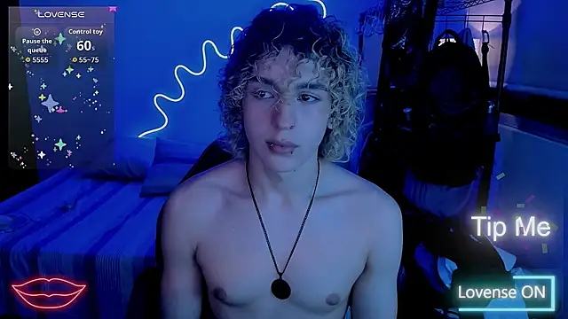 Snapshot of Lyric_Mirage chatting on 19, 2, 2026 Lyric Mirage online show from 19, 2, 2026