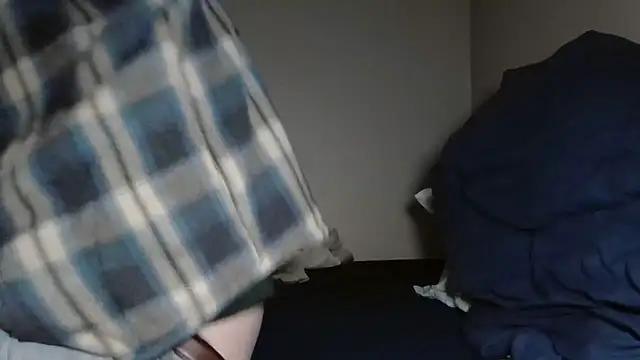 Snapshot of TyKindaNasty chatting on 10, 4, 2026 TyKindaNasty online show from 10, 4, 2026