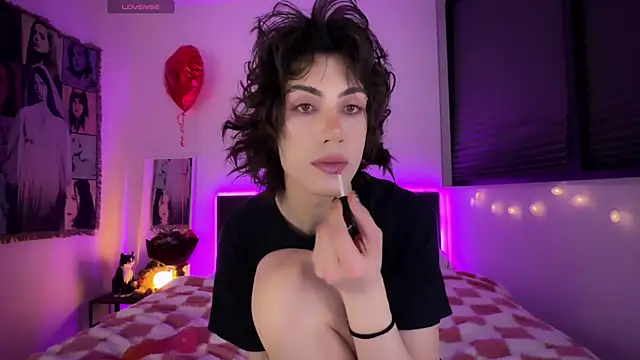 Snapshot of kira_yoshika9e chatting on 24, 2, 2026 kira yoshika9e online show from 24, 2, 2026