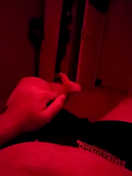 Niceboy0101 online show from 19, 10, 2025