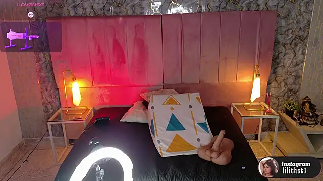 lilithst  online show from 21, 3, 2026