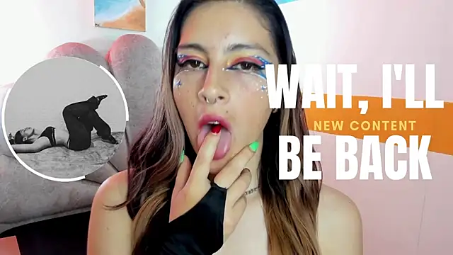 moon winy online show from 24, 10, 2025