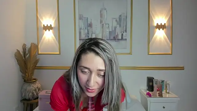 karlyy  online show from 29, 10, 2025