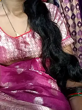 Hot Lilly02 online show from 5, 11, 2025