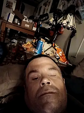 Snapshot of waynefitz chatting on 16, 10, 2025 waynefitz online show from 16, 10, 2025