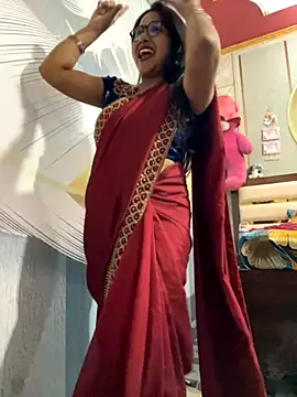 Vanshika1432 online show from 8, 11, 2025