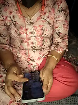 Snapshot of Priyanka-Khan chatting on 14, 5, 2026 Priyanka-Khan online show from 14, 5, 2026