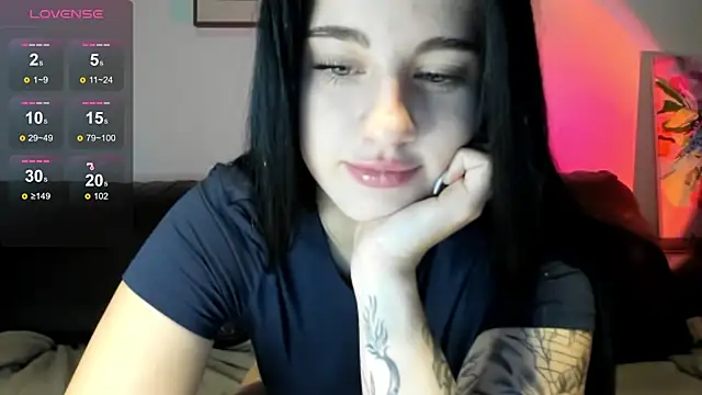 LexiSinnn online show from 22, 11, 2025