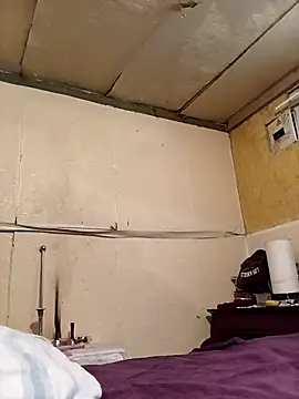 Snapshot of boobsqueenxo chatting on 20, 12, 2025 boobsqueenxo online show from 20, 12, 2025