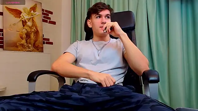 BradyFlint online show from 7, 2, 2026