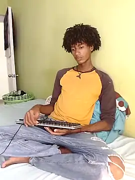 skinnyxsoo online show from 19, 10, 2025