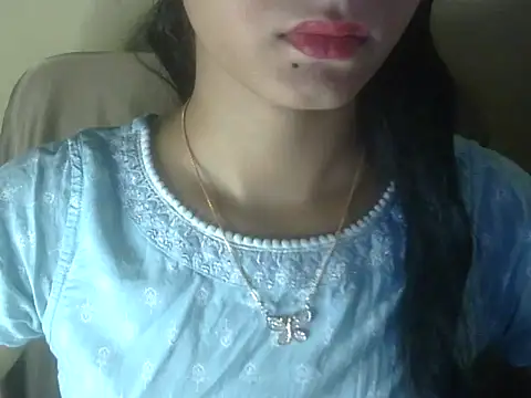Snapshot of Shezi_N chatting on 15, 6, 2026 Shezi N online show from 15, 6, 2026