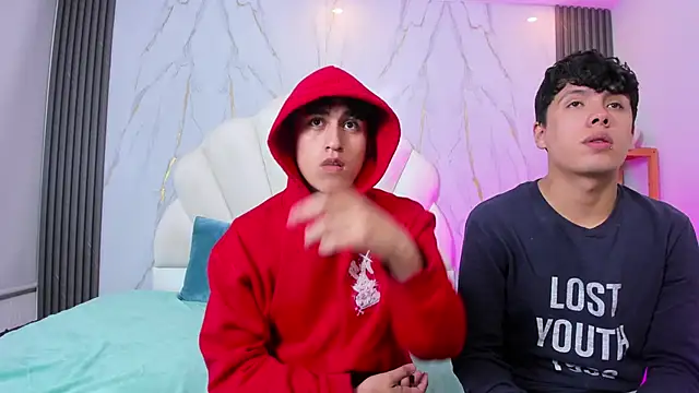 hoot booys  online show from 5, 4, 2026