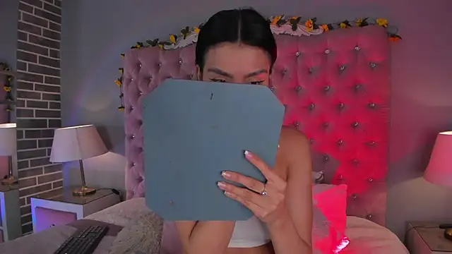 TanyaBello online show from 2, 4, 2026