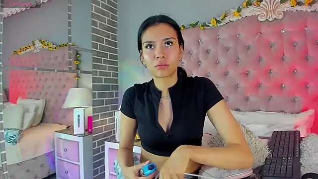 Snapshot of TanyaBello chatting on 23, 4, 2026 TanyaBello online show from 23, 4, 2026