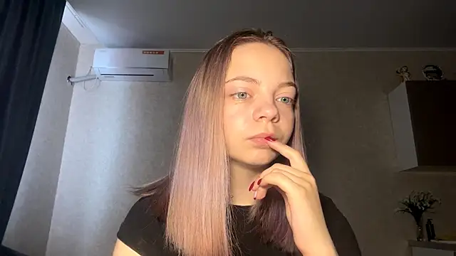 Snapshot of WrithenStub chatting on 3, 11, 2025 WrithenStub online show from 3, 11, 2025