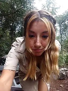 lilivalkova online show from 17, 4, 2026