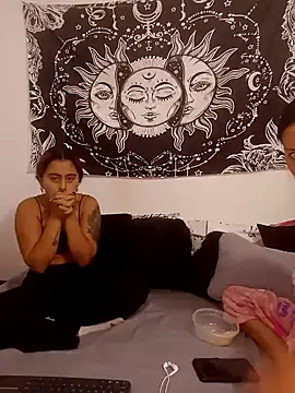 emily n abby online show from 4, 3, 2026