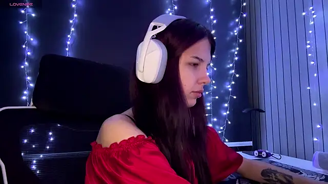 Snapshot of HanaMantanaDell chatting on 19, 7, 2026 HanaMantanaDell online show from 19, 7, 2026