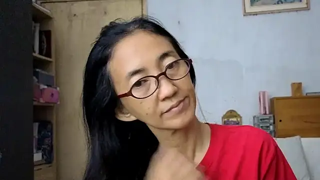 Snapshot of princessD077 chatting on 15, 3, 2026 princessD077 online show from 15, 3, 2026