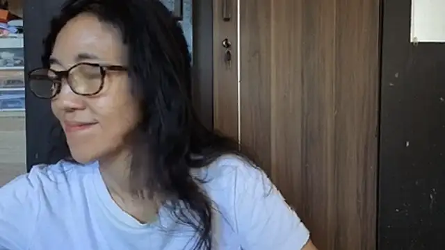 Snapshot of princessD077 chatting on 10, 7, 2026 princessD077 online show from 10, 7, 2026