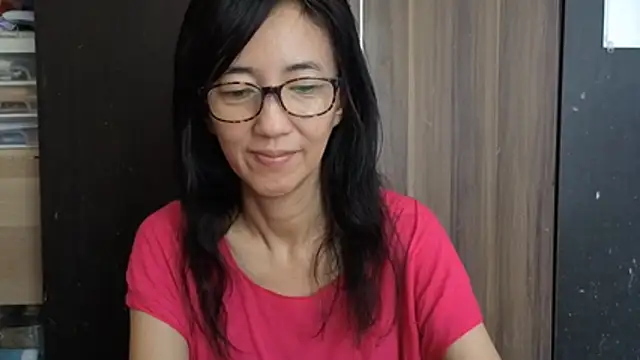 Snapshot of princessD077 chatting on 11, 7, 2026 princessD077 online show from 11, 7, 2026