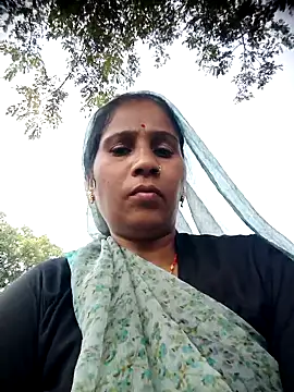 OliveGreen22 online show from 21, 10, 2025