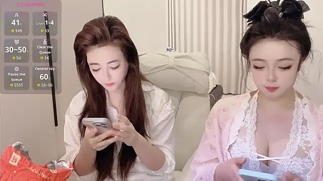 Kinadolly online show from 23, 12, 2025