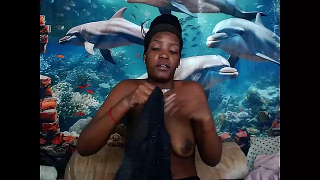 AfricanBarbiee69 online show from 15, 4, 2026