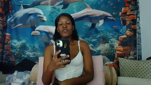 Snapshot of AfricanBarbiee69 chatting on 18, 6, 2026 AfricanBarbiee69 online show from 18, 6, 2026