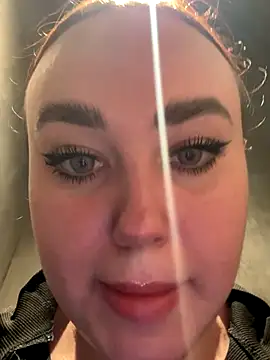 KiraSunshine online show from 14, 11, 2025