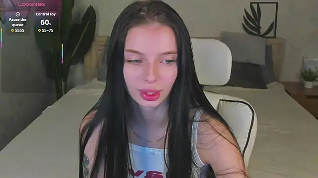 Eva Mayers online show from 27, 11, 2025