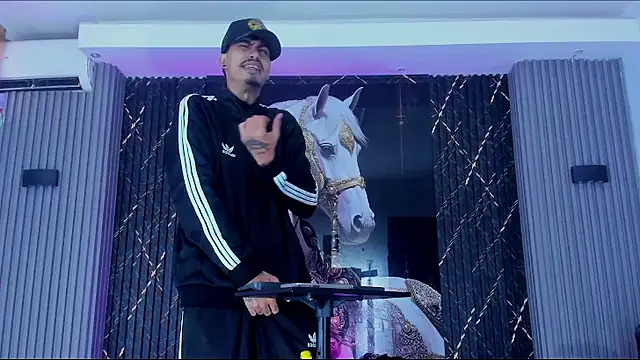 handsome boys22 online show from 22, 12, 2025