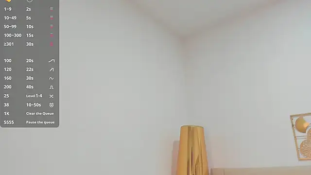 Snapshot of lucia_lorenz chatting on 16, 1, 2026 lucia lorenz online show from 16, 1, 2026