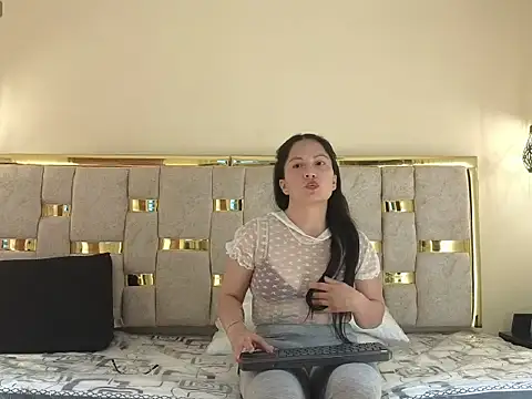 mara wesley online show from 27, 10, 2025