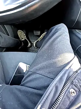 Snapshot of 16enes16 chatting on 1, 11, 2025 16enes16 online show from 1, 11, 2025