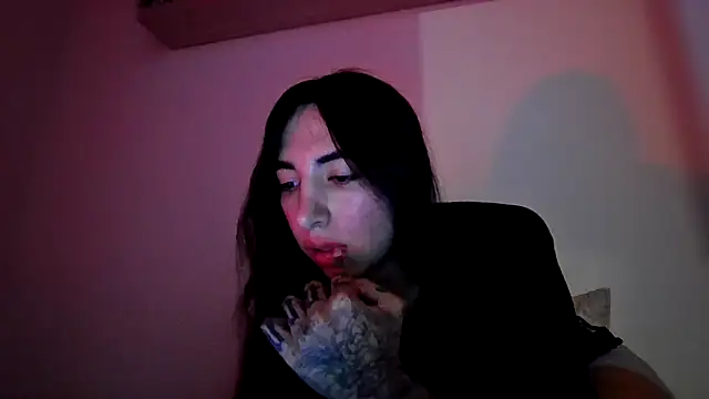 Snapshot of valeriahornier chatting on 22, 5, 2026 valeriahornier online show from 22, 5, 2026