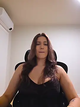 MiaRides19 online show from 15, 4, 2026